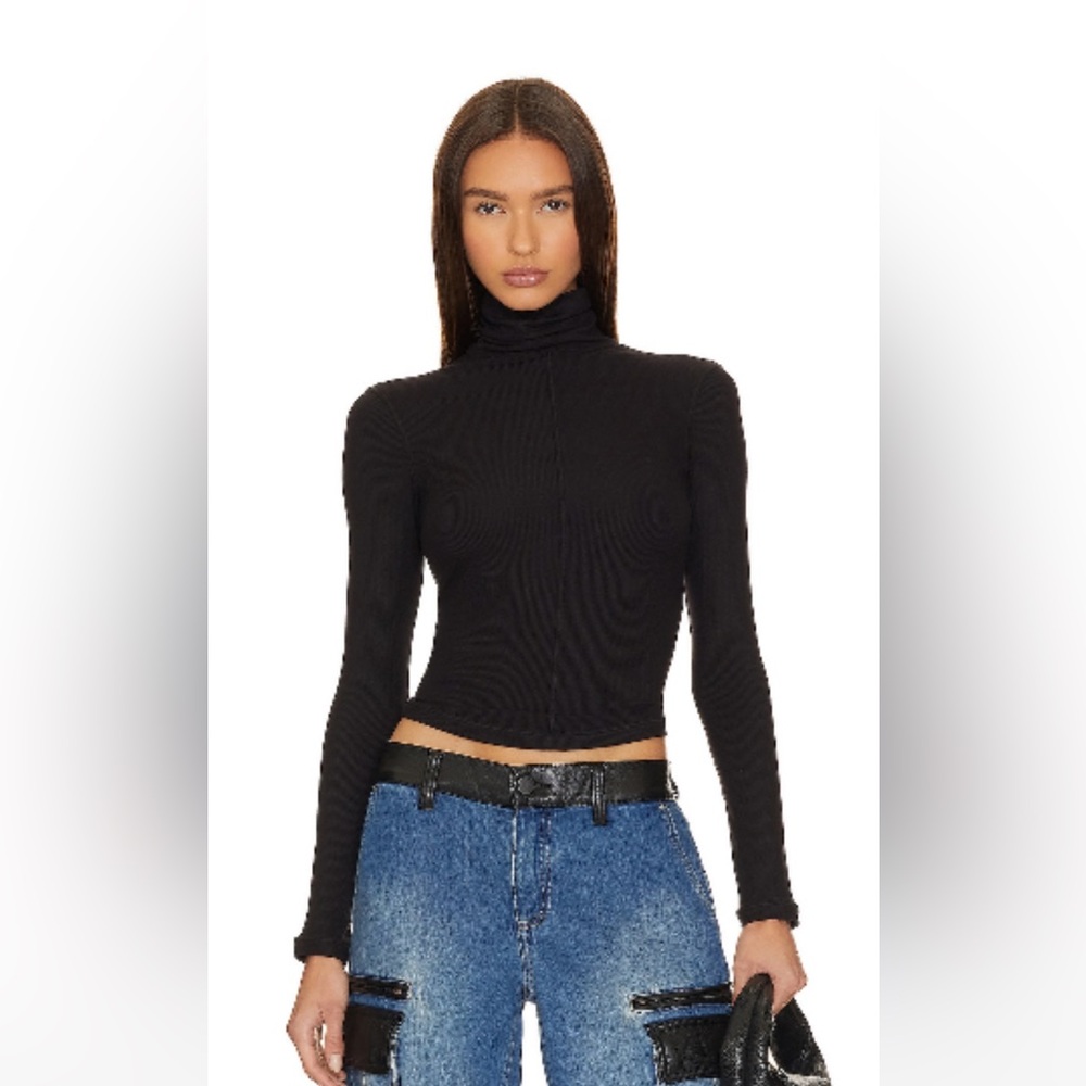 The Line by K Mads Black Long Sleeve Top - Small